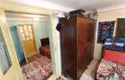 Casa taraneasca traditionala pe parter cu gradina si livada 1700mp in Gruiu, la - 13