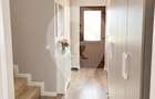 Casa tip duplex 3 camere / acces privat si parcare/ Sanpetru
