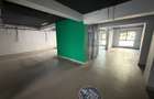 | SPATIU COMERCIAL STRADAL  - Exigent Plaza Faza 4 - Trafic Intens | - 11