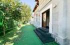 Spatiu comercial | doua cladiri, curte proprie | 300 mp | - 1