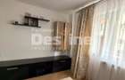 inchiriez apartament cu 3 camere - 1