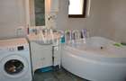 Casa 4 camere de vanzare in Floresti
