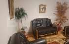 Proprietate deosebită – casă tip conac, 12 camere, 1.000 mp teren, Lungulețu - 16