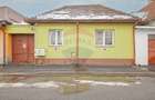 COMISION 0% | CORP DE CASA + CURTE-3 CAMERE | zona Grivitei - Blumana - 22