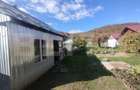 Casa cu 3 camere, 90 mp, zona Beclenut