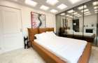 Eleganță atemporală în Kiseleff: Penthouse spectaculos într-o vilă istorică - 5