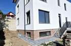Duplex in Dambul Rotund  cu front la doua strazi - 2