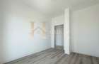 Decomandat. Loc de parcare acoperit. Etaj 1. Balcon 10 mp.