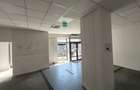 Spatiu comercial 166 mp, zona piata 1 MAI - 4