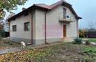 DE VANZARE CASA IN COM. BRANESTI (IF) - 2