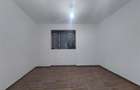 Apartament cu curte privata, zona Bou Rosu, pentru locuit sau afacere - 8