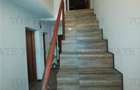 Vila 7 camere- 300 mpu+ curte 2000 mp- Giulesti- Sector 6 - 10
