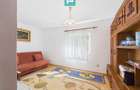 Casă cu teren 2877 mp, orașul Ineu - 23