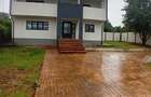 Casa  mare, luminoasa, spatioasa cu 5 camere, doua bai, 400 mp teren, Bucium - 26