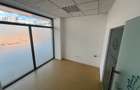 Inchiriez spatii comerciale intre 90 - 500 mp, Pietonal-fostul BRD - 3