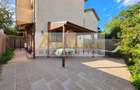 5 CAMERE 3 bai - P+1+MANSARDA - PARCARE - MOBILAT UTILAT - 167.900eur - 1