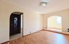 4 camere Micro 39B etaj 2 CT - 1