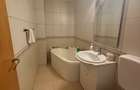 inchiriere apartament de 3 camere - 12