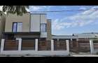 Vand casa P+1 si anexa parter(terasa) - 1