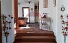 Vilă cu 5 camere de vânzare si 4 bungalow-uri Sacele, Brasov.