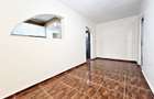 Apartament cu 3 camere, Micro 17, pretabil și pentru activități comerciale. - 3