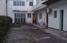Vand casa cu 10 camere in zona 7 Noiembrie - 4