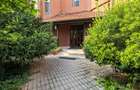 Apartament spatios | 2 camere | Loc de parcare disponibil - 10