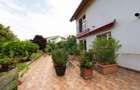 Casa de vanzare 4 camere, zona Otopeni, Odai - 32