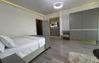 Studio Lux prima linie la mare in White Tower Mamaia - 3