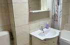 Inchiriez (ofer) apartament 3 camere decomandat , zona centrala , cu parcare - 10