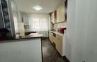 Micro 4 Targoviste, inchiriere apartament 3 camere, etaj 3/4 - 8