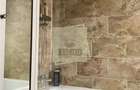 Casa moderna cu 3 camere 2 bai balcon si curte privata in Turnisor - 15