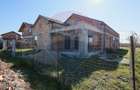 Duplex cu 2 apartamente - 6 camere, terase generoase și curte - 11