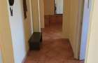Etaj intermediar, 4 camere decomandat, bloc din 1980 zona Dacia - 5