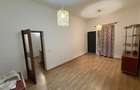 Sp comercial -birou, 45 mp, zona Piata Moldovei - Finante - Laris - 1