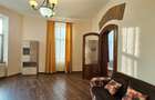 DE INCHIRIAT Apartament spatios 3 camere Gh Lazar pietonala - Unirii - 5