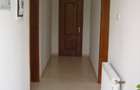 spatiu comercial(birouri,depozit,locuinta,garaj,2 curti) - 3
