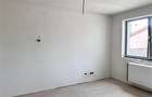 Apartament 3 camere bloc vila - 75 mp + parcare - Tractorul 137500 euro - 7