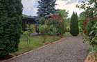 VILA IN REGIM DE INALTIME PARTER SI ETAJ ULTRAFINISATA PE 19 ARI TEREN - 40