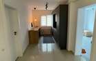Persoana fizica inchiriez apartament 2 cam 54 mp, etaj 1 din 4, parcare - 5
