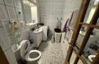 3 camere, etaj 3 cu acoperis, 2 balcoane , 2 bai, zona centrala - 11