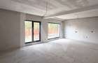 Apartament cu gradina 4 camere 3 bai