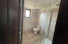 Vila individuala cu 7 camere, 5 dormitoare, teren 363 mp-Com. Berceni - 18