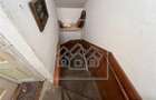 Casa de vanzare in Cisnadie - 6 camere, garaj - teren 250 mp - 8