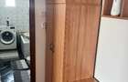 Apartament cu trei camere de închiriat 