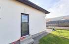 Casa parter, 72 mp, teren 270 mp, 3 camere, zona Hemeius - 11