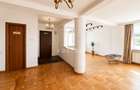| Vila de INCHIRIAT | 12 camere | Șoseaua NORDULUI | - 2