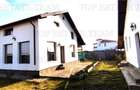 VANZARE PROPIETATE 2 CASE OTOPENI - 2