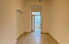 MT250 Apartament 3 camere, de vanzare -Piata Libertatii, cladire istorica - 16
