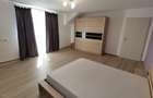 INCHIRIEZ casa 5 camere decomandate ,cu garaj,zona Calea Cisnadiei